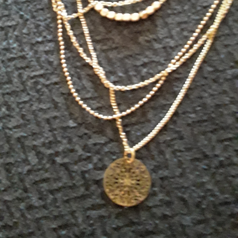 Forever 21 Necklace - Picture 3 of 3